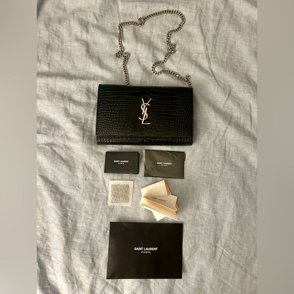 YSL SAINT LAURENT Cassandra croc-embossed leather handbag black crocodile